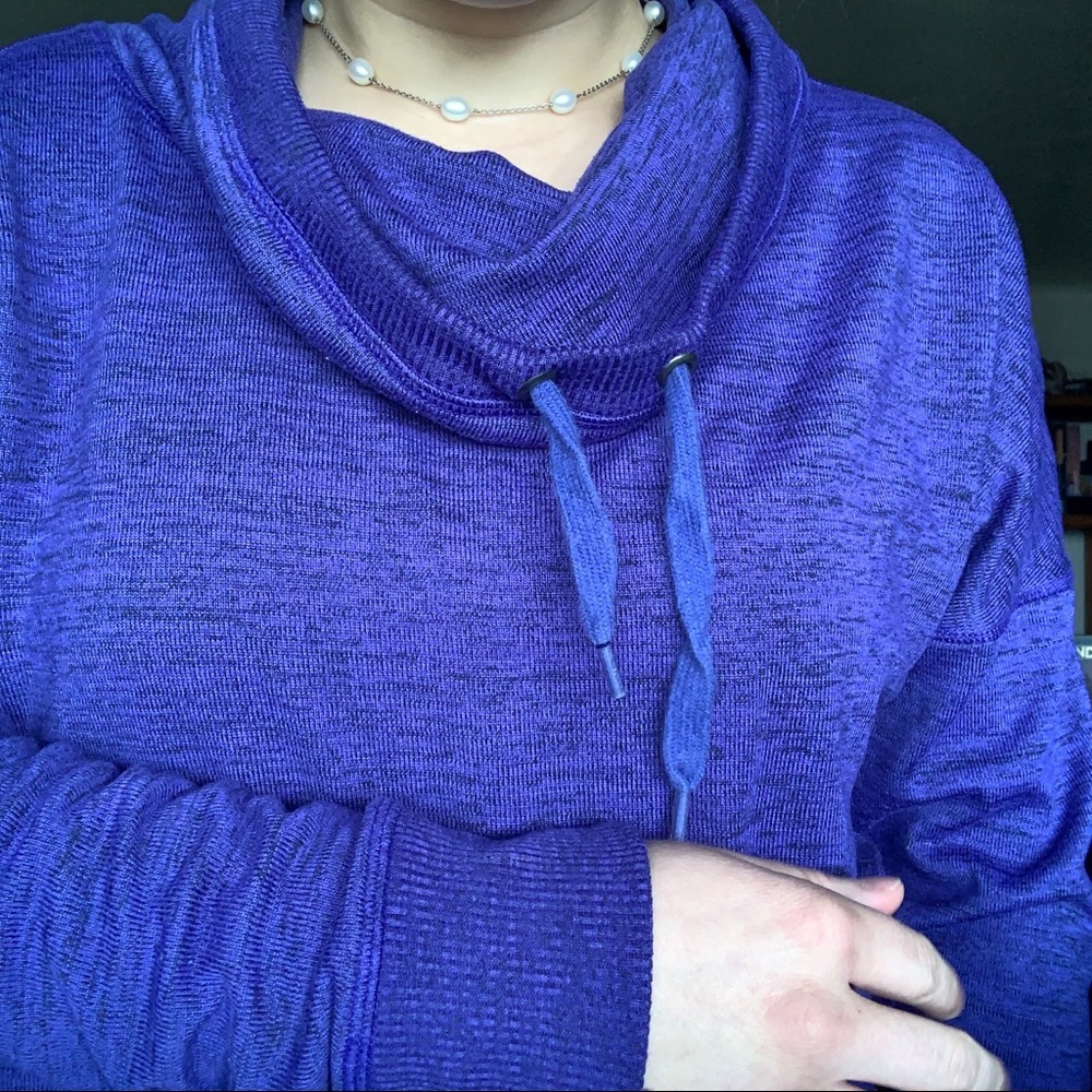 Sweatshirt - Picture 3 of 8